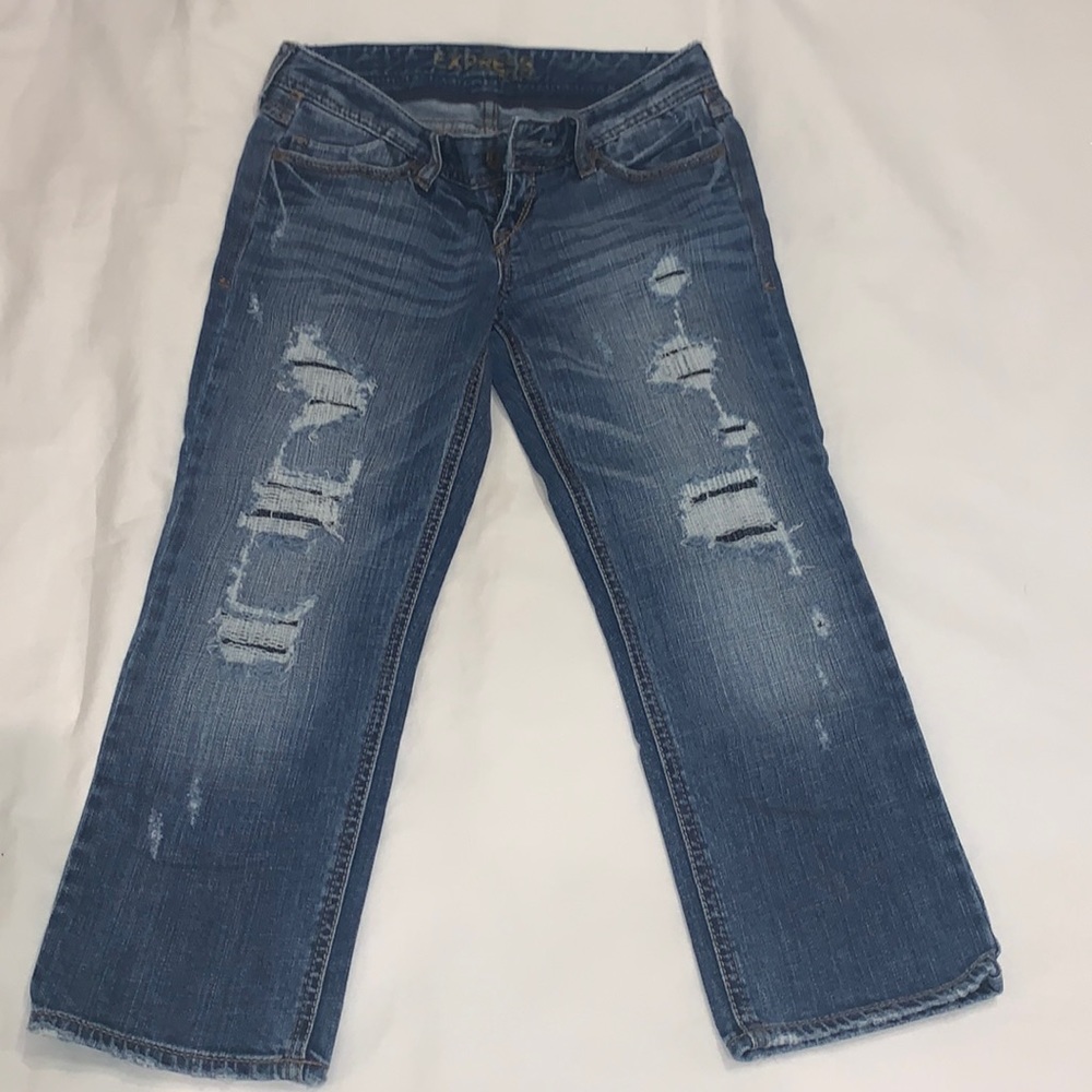 Express destroyed capris. Size 2